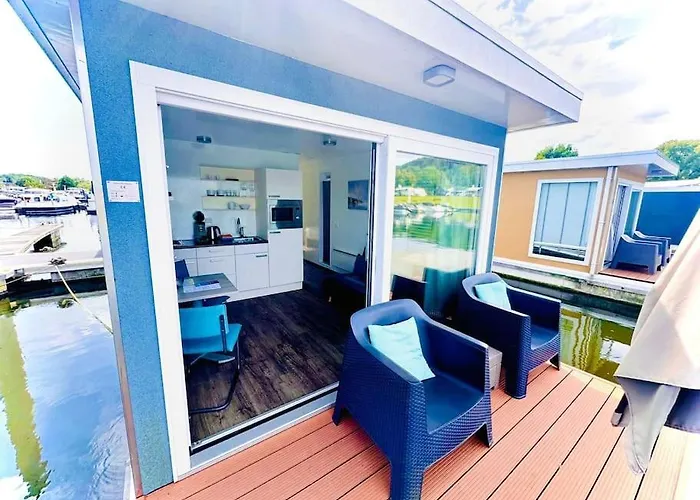 "Statia" Cozy & Romantic Houseboat In Maastricht